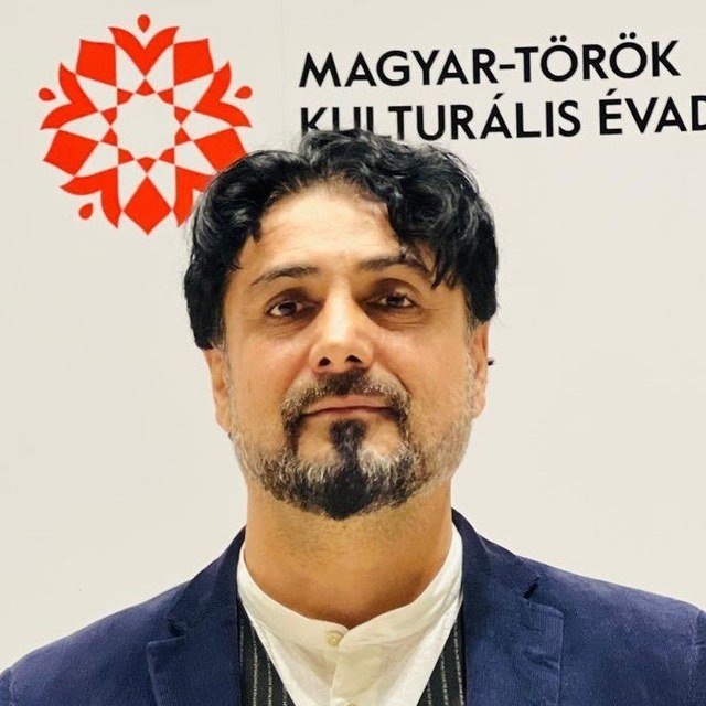 Dr. Ahmet Barışcıl